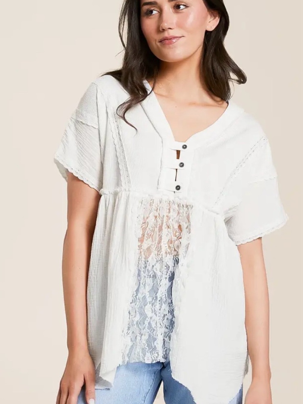 POL White Lace-Panel V-Neck Tunic - Picture 12 of 13